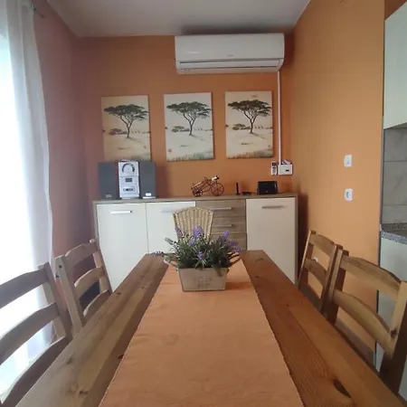 Mila Apartament *