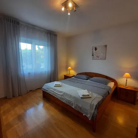 Mila Apartman Novi Vinodolski